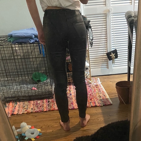 Blank NYC Jeans - Picture 8 of 8